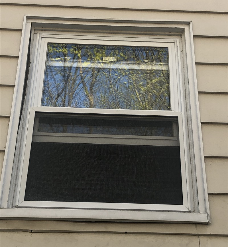 Old poor quality vinyl windows